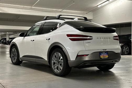 2025 Genesis GV60 Standard
