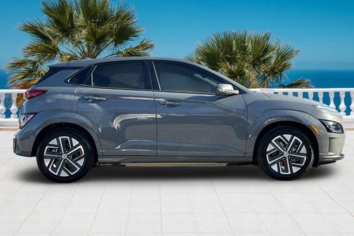 2023 Hyundai KONA EV SE