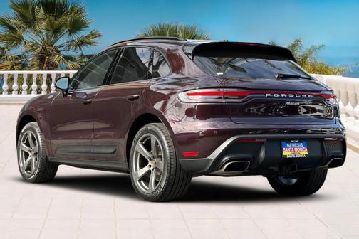 2023 Porsche Macan T