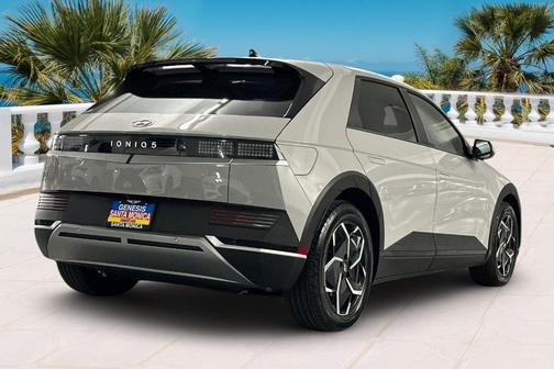 2024 Hyundai IONIQ 5 SE Standard Range