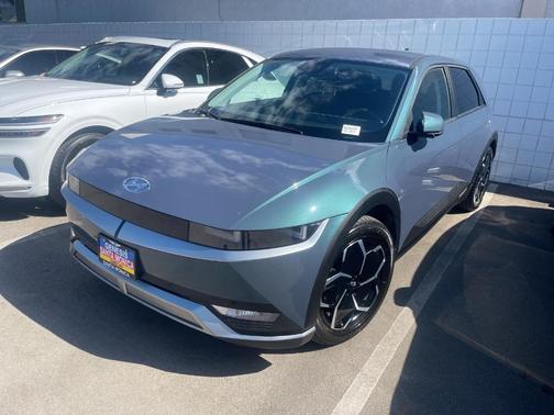 2023 Hyundai IONIQ 5 SEL