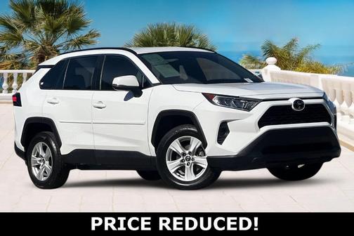 2020 Toyota RAV4 XLE