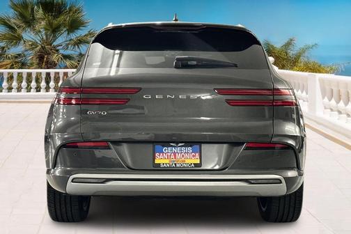 2025 Genesis Electrified GV70 Advanced