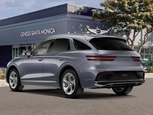 2026 Genesis GV70 2.5T