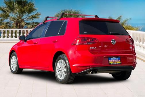 2016 Volkswagen Golf TSI S 4-Door