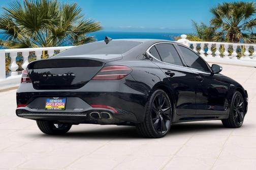 2023 Genesis G70 2.0T
