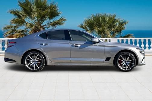 2025 Genesis G70 2.5T