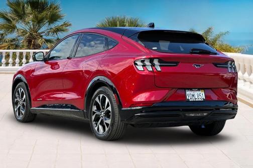 2022 Ford Mustang Mach-E Premium
