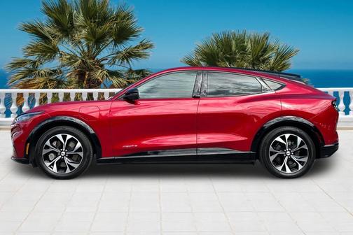 2022 Ford Mustang Mach-E Premium