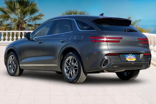 2023 Genesis GV70 2.5T