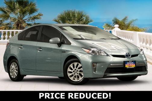 2015 Toyota Prius Plug-in Base
