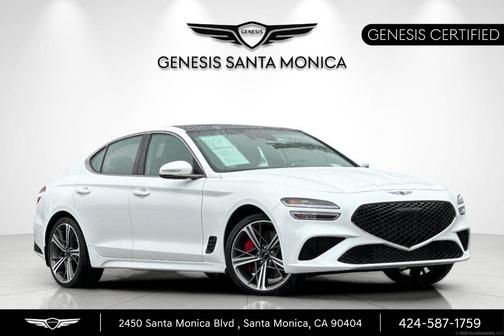 Uyuni White 2025 Genesis G70 3.3T Sport Advanced