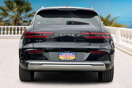 2023 Genesis Electrified GV70 Advanced