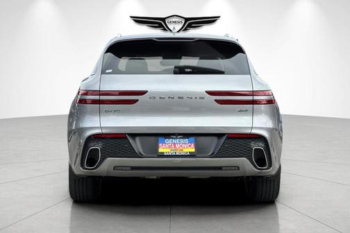 Savile Silver 2023 Genesis GV70 2.5T