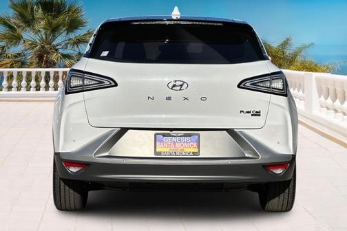 2022 Hyundai NEXO Blue