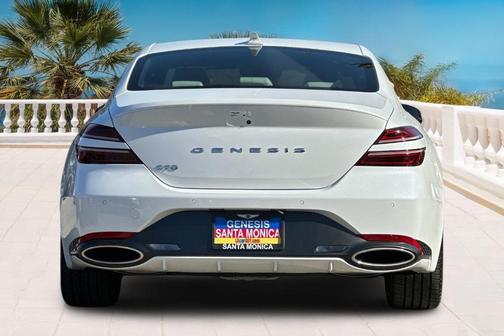 2025 Genesis G70 2.5T