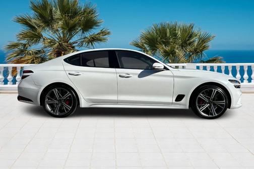 2025 Genesis G70 2.5T