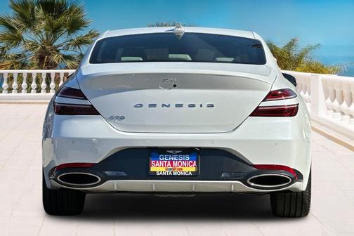 2025 Genesis G70 2.5T