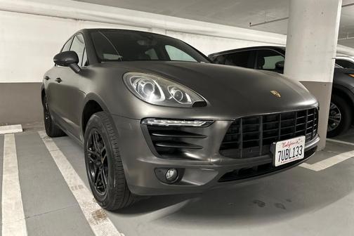 2017 Porsche Macan Base