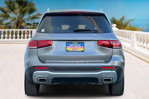 2022 Mercedes-Benz GLB 250 Base