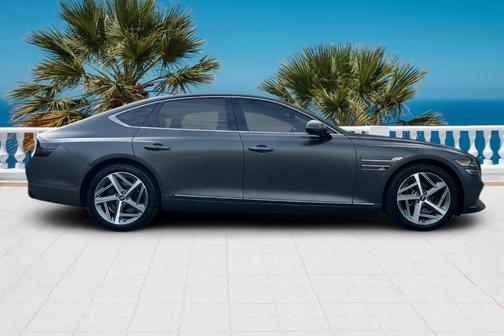 2023 Genesis G80 2.5T