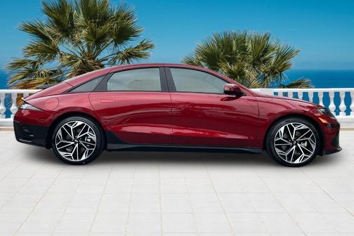 2025 Hyundai IONIQ 6 SEL