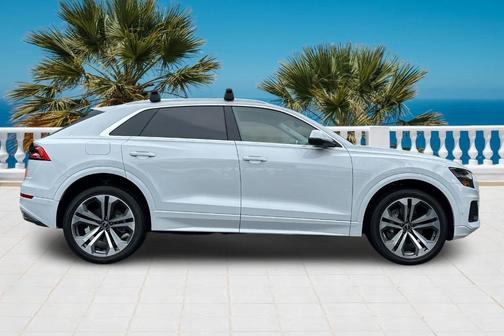 2022 Audi Q8 55 Prestige