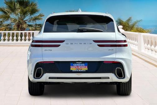 2025 Genesis GV70 2.5T