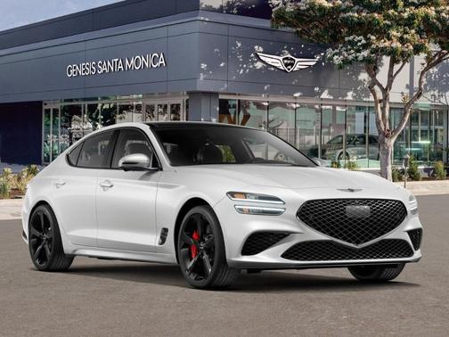 Uyuni White 2026 Genesis G70 3.3T Sport Prestige