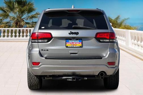 2018 Jeep Grand Cherokee Altitude