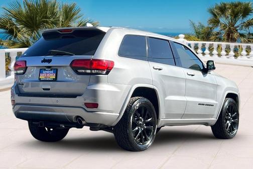 2018 Jeep Grand Cherokee Altitude