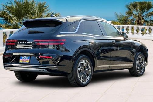 2026 Genesis Electrified GV70 19"