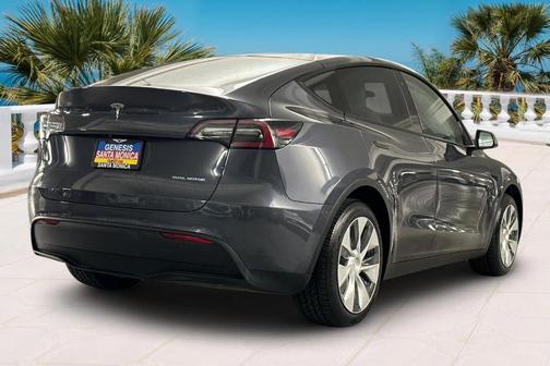 2020 Tesla Model Y Long Range