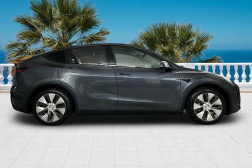 2020 Tesla Model Y Long Range