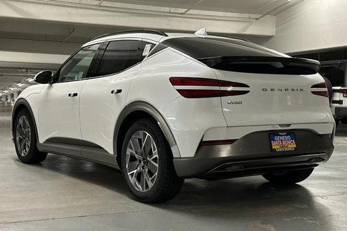 2025 Genesis GV60 Standard
