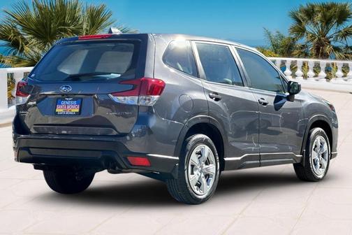 2022 Subaru Forester Base (CVT)