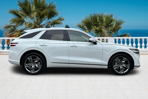2025 Genesis Electrified GV70 Advanced