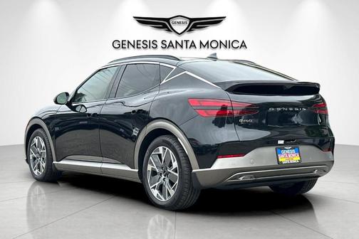 Vik Black 2025 Genesis GV60