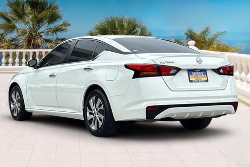 2023 Nissan Altima 2.5 S
