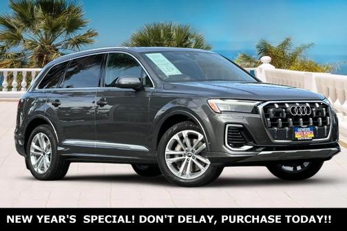 2025 Audi Q7 45 Premium