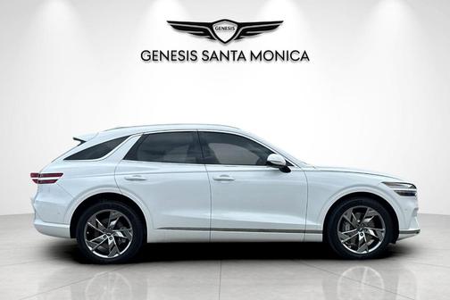 Uyuni White 2025 Genesis Electrified GV70 Advanced