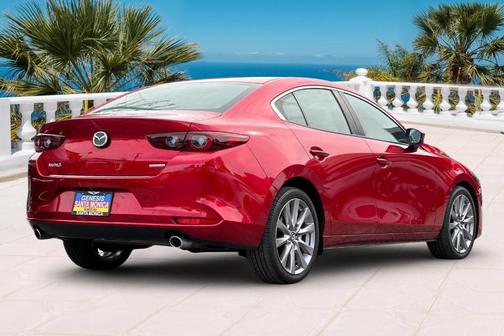 2023 Mazda Mazda3 FWD w/Preferred Package