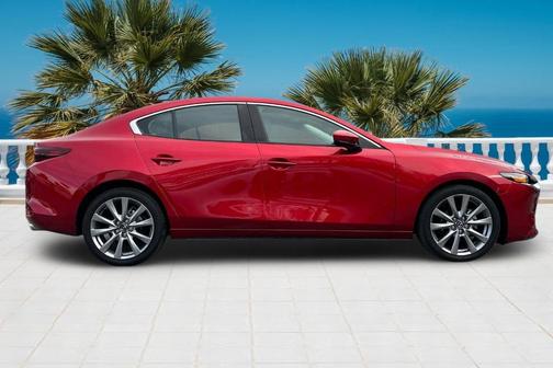 2023 Mazda Mazda3 FWD w/Preferred Package