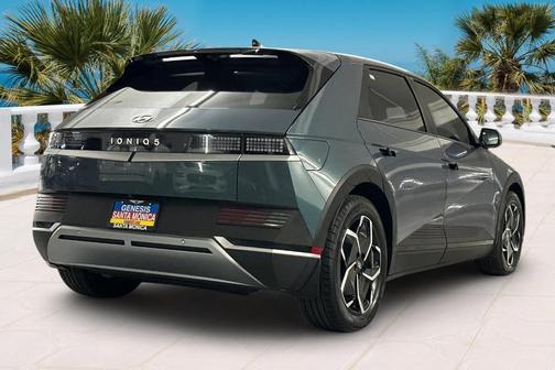 2024 Hyundai IONIQ 5 SEL