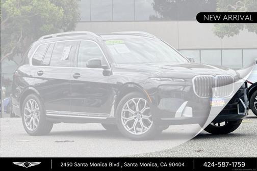 Black Sapphire Metallic 2024 BMW X7 xDrive40i