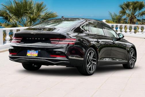 2025 Genesis G80 2.5T
