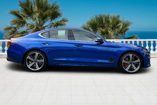 2025 Genesis G70 2.5T