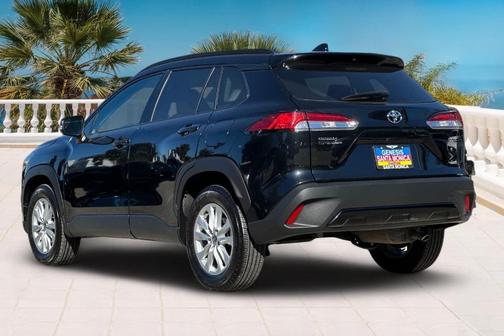 2022 Toyota Corolla Cross LE