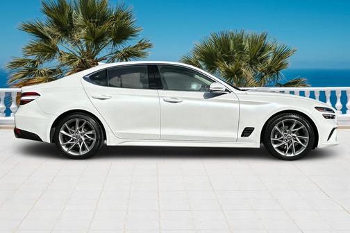 2022 Genesis G70 2.0T
