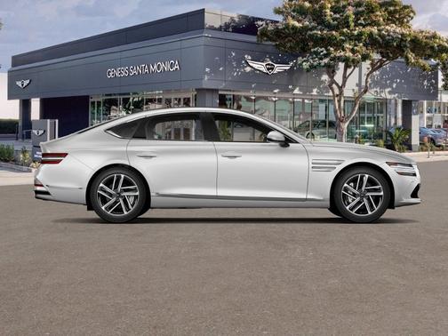 Uyuni White 2026 Genesis G80 2.5T Advanced